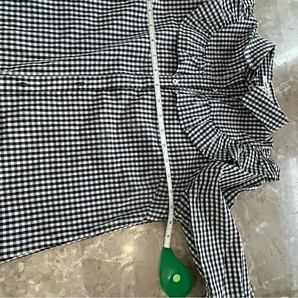 Bleuh small print checkered top size medium - Picture 8 of 10